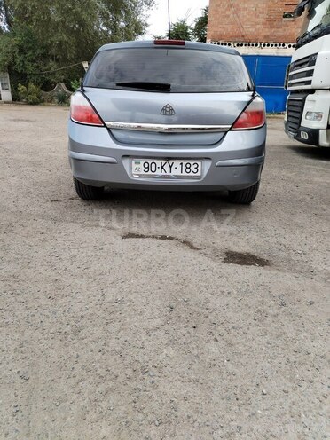 Opel Astra 2006, 254,218 km - 1.4 л - Tovuz