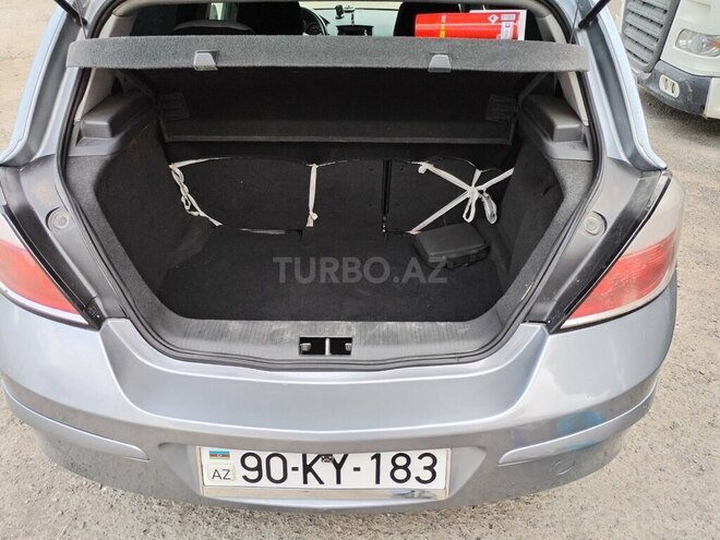 Opel Astra 2006, 254,218 km - 1.4 л - Tovuz