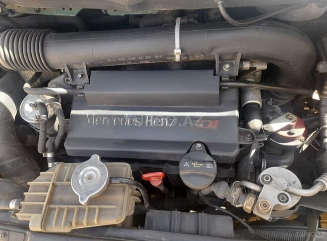 Mercedes  2000, 500,000 km - 2.2 l - Qazax