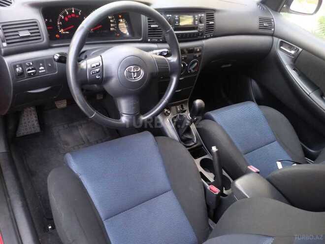 Toyota Corolla 2005, 210,000 km - 1.4 l - Bakı