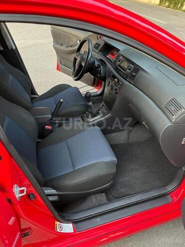 Toyota Corolla 2005, 210,000 km - 1.4 l - Bakı