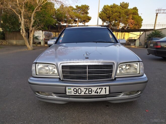Mercedes C 220 1999, 450,000 km - 2.2 l - Bakı