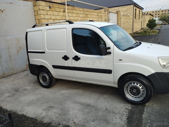 Fiat Doblo 2007, 19,600 km - 1.3 l - Gəncə