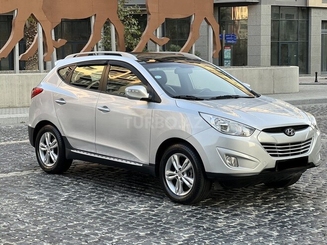 Hyundai ix35 2012, 68,000 km - 2.4 l - Bakı