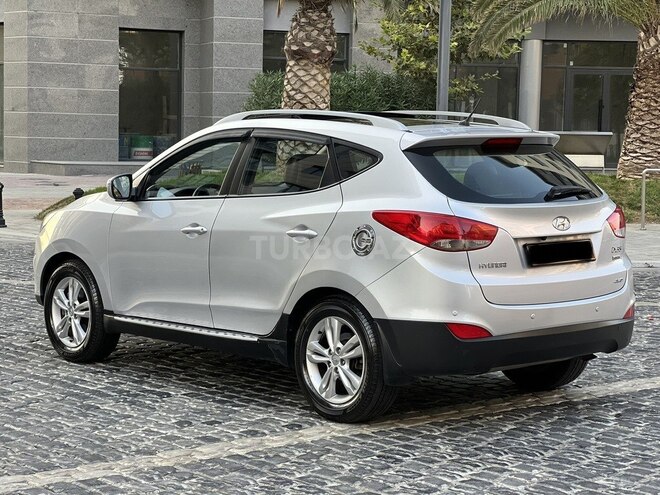 Hyundai ix35 2012, 68,000 km - 2.4 l - Bakı