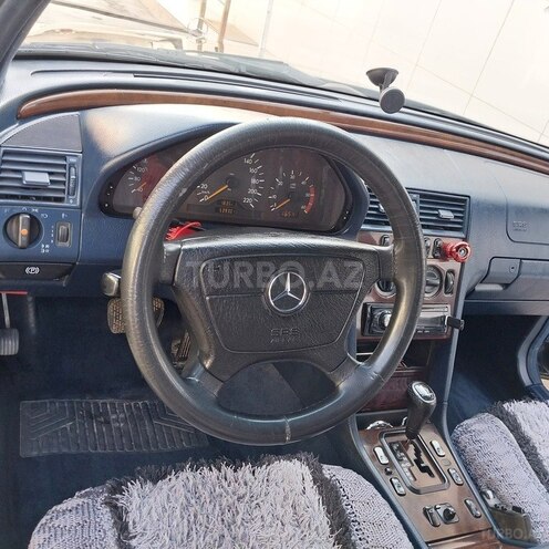 Mercedes C 220 1998, 539,135 km - 2.2 l - Biləsuvar