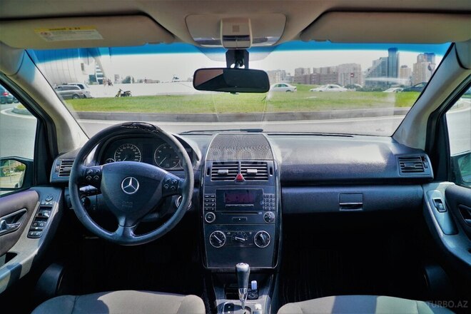 Mercedes A 170 2005, 233,545 km - 1.7 l - Bakı