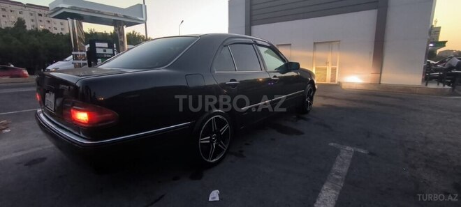Mercedes E 320 1996, 170,600 km - 3.2 л - Sumqayıt