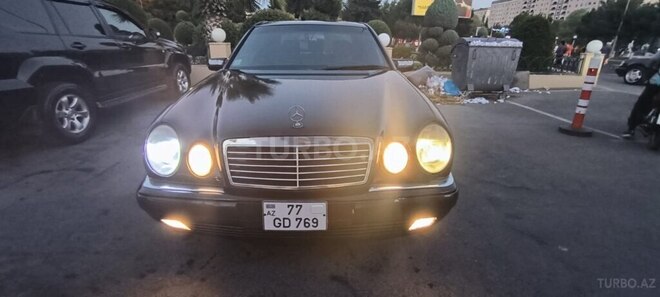 Mercedes E 320 1996, 170,600 km - 3.2 л - Sumqayıt