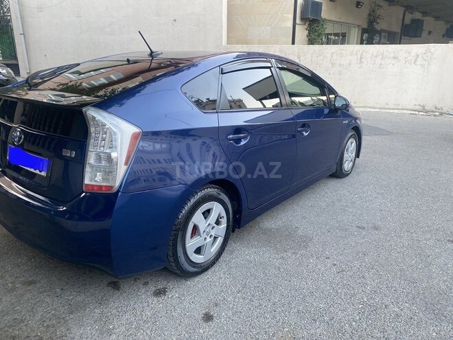 Toyota Prius 2011, 173,200 km - 1.8 л - Bakı