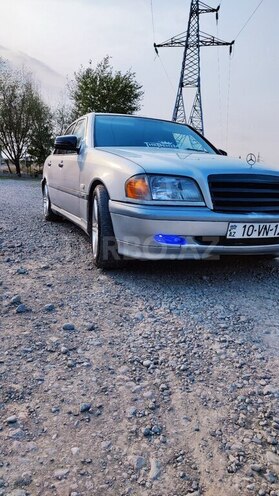 Mercedes C 220 1994, 33,000 km - 2.2 l - Şəmkir