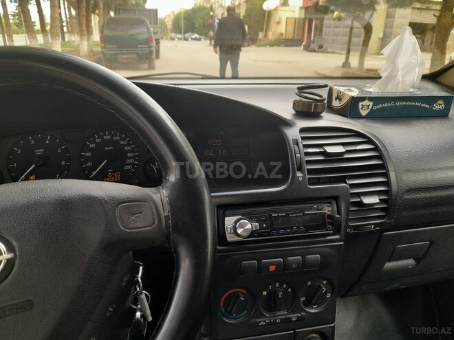Opel Zafira 2000, 320,144 km - 1.8 l - Sumqayıt