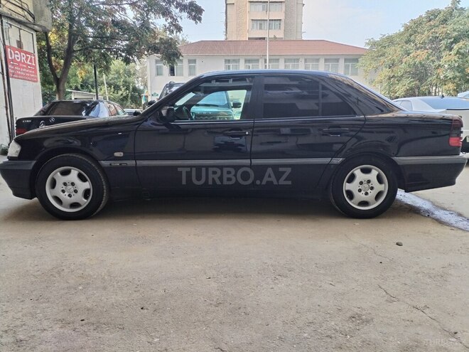 Mercedes C 180 2000, 235,000 km - 1.8 l - Bakı
