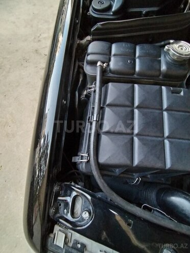 Mercedes C 180 2000, 235,000 km - 1.8 l - Bakı