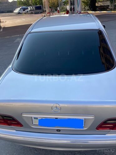 Mercedes E 200 2000, 468,000 km - 2.0 l - Bakı