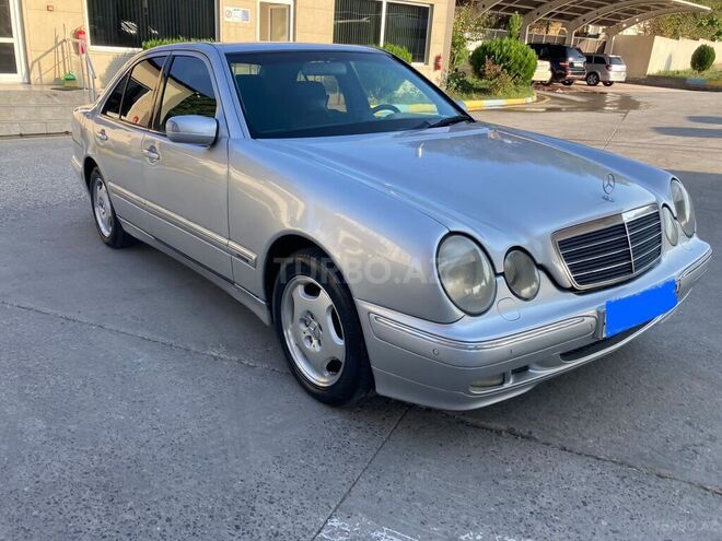 Mercedes E 200 2000, 468,000 km - 2.0 l - Bakı