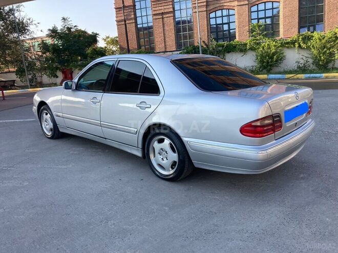 Mercedes E 200 2000, 468,000 km - 2.0 l - Bakı