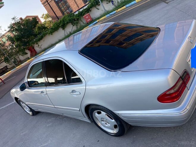 Mercedes E 200 2000, 468,000 km - 2.0 l - Bakı