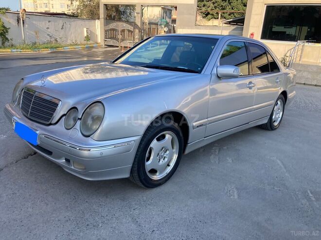Mercedes E 200 2000, 468,000 km - 2.0 l - Bakı