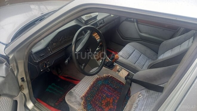 Mercedes E 230 1990, 345,613 km - 2.3 л - Sumqayıt
