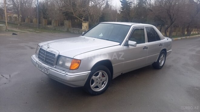 Mercedes E 230 1990, 345,613 km - 2.3 л - Sumqayıt