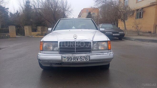 Mercedes E 230 1990, 345,613 km - 2.3 л - Sumqayıt