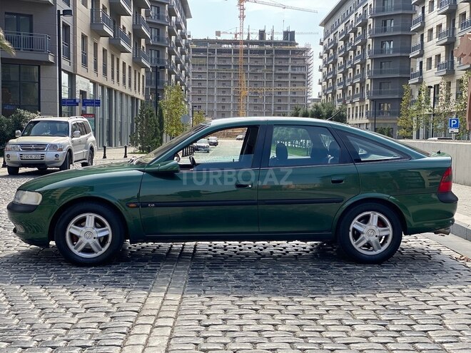 Opel Vectra 1996, 439,000 km - 1.8 l - Bakı