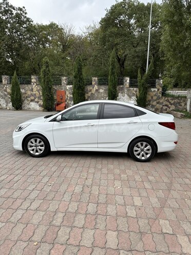 Hyundai Accent 2016, 274,000 km - 1.6 l - Bakı