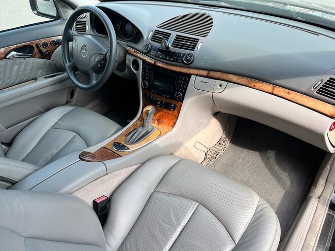 Mercedes E 320 2002, 360,000 km - 3.2 l - Bakı