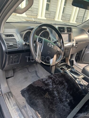 Toyota Prado 2011, 219,500 km - 2.7 l - Bakı
