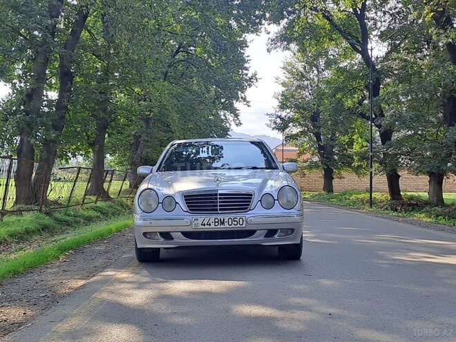 Mercedes E 200 2000, 324,000 km - 2.0 l - Masallı