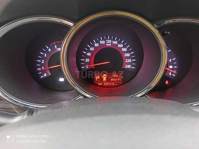 Kia Sorento 2011, 259,000 km - 2.0 l - Qusar