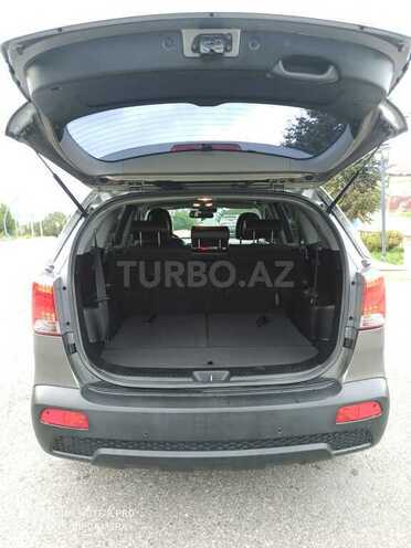 Kia Sorento 2011, 259,000 km - 2.0 l - Qusar