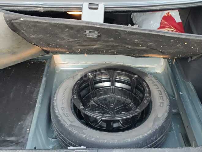 Mercedes E 240 2000, 236,000 km - 2.4 л - Bakı