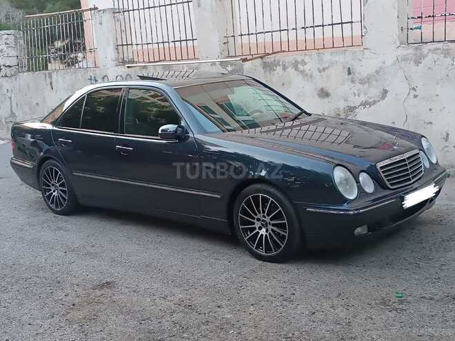 Mercedes E 240 2000, 236,000 km - 2.4 л - Bakı