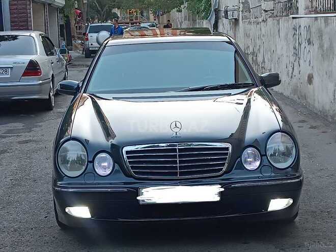 Mercedes E 240 2000, 236,000 km - 2.4 л - Bakı