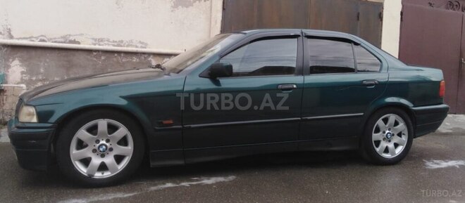 BMW 320 1993, 300,000 km - 2.0 l - Bakı
