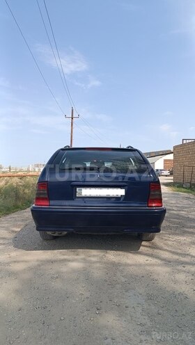Mercedes C 250 2000, 490,000 km - 2.5 l - Xırdalan