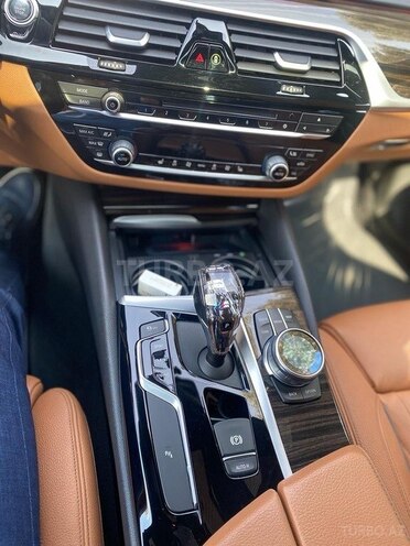 BMW 520 2019, 43,000 km - 2.0 l - Bakı