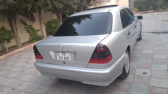 Mercedes C 200 1998, 200,000 km - 2.0 l - Bakı