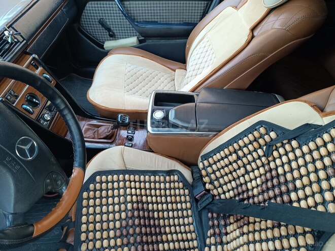 Mercedes E 250 1994, 400,000 km - 2.5 l - Beyləqan