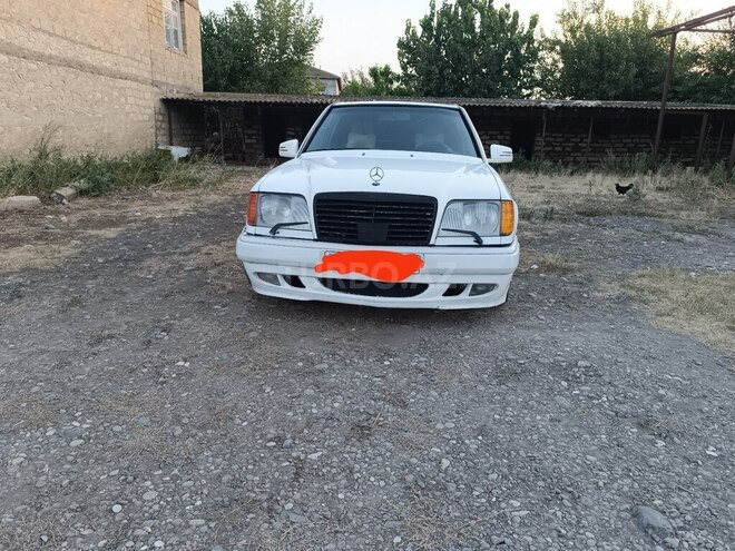 Mercedes E 250 1994, 400,000 km - 2.5 l - Beyləqan