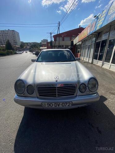 Mercedes E 230 1996, 320,000 km - 2.3 l - Bakı