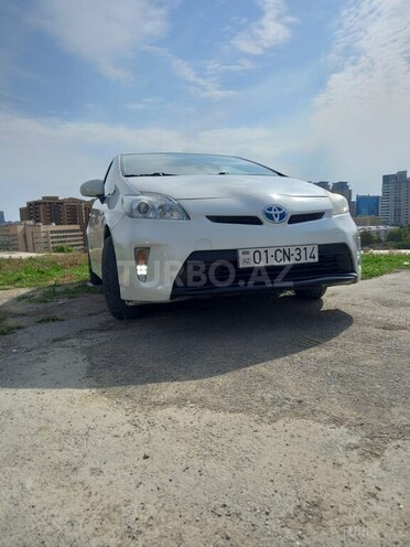 Toyota Prius 2013, 136,000 km - 1.8 l - Bakı