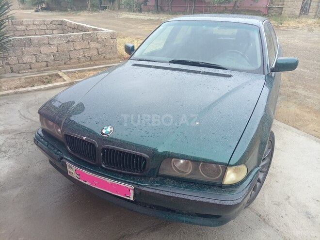BMW 725 1997, 385,000 km - 2.5 l - Qazax