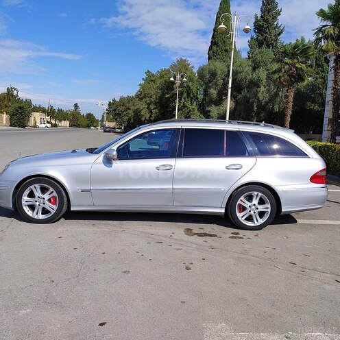 Mercedes E 220 2008, 286,000 km - 2.2 l - Bərdə