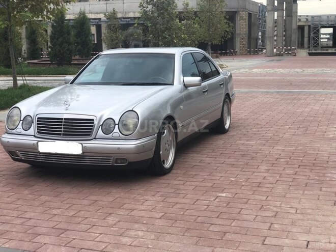 Mercedes E 300 1997, 280,000 km - 3.0 л - Bakı