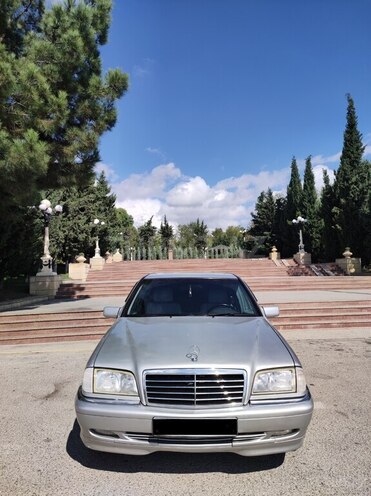 Mercedes C 200 1998, 360,000 km - 2.0 l - Şamaxı