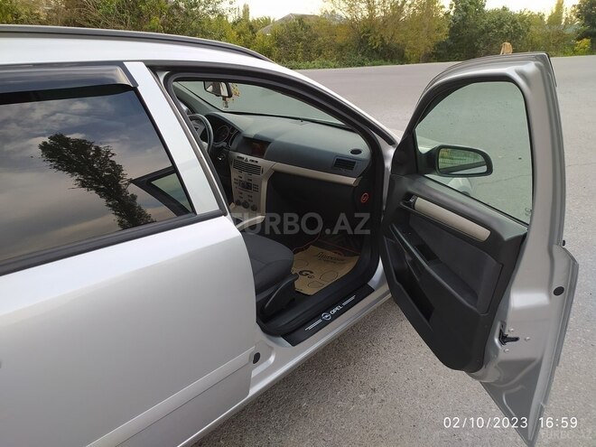 Opel Astra 2007, 236,000 km - 1.3 l - Göyçay