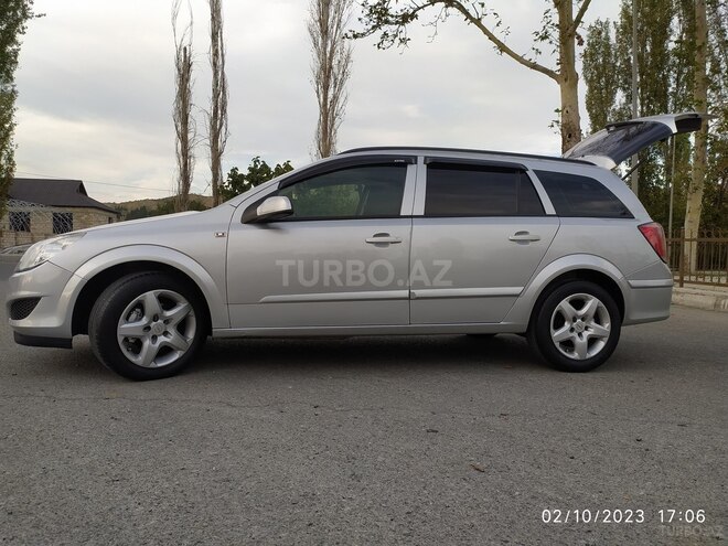 Opel Astra 2007, 236,000 km - 1.3 l - Göyçay